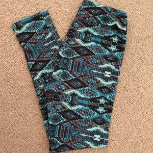 LuLaRoe leggings